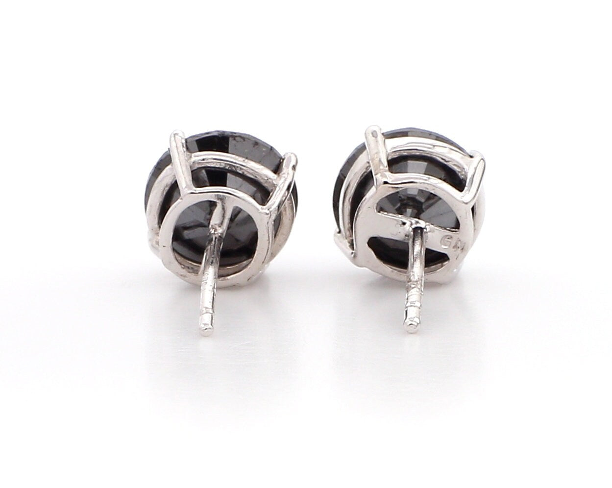 Black Diamond Earth Mine Diamonds Stud