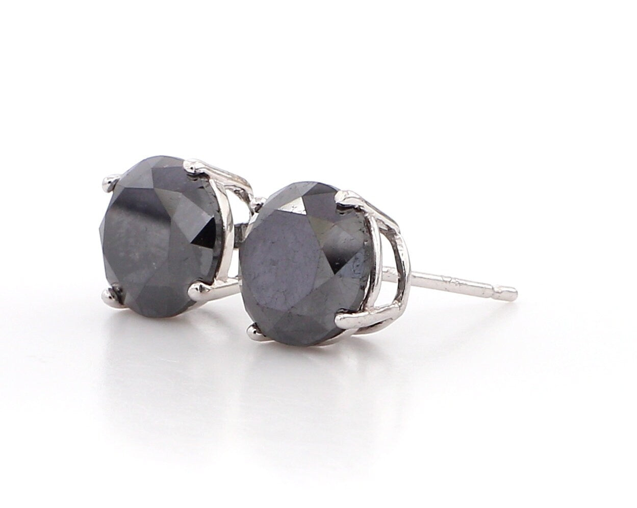 Black Diamond Earth Mine Diamonds Stud