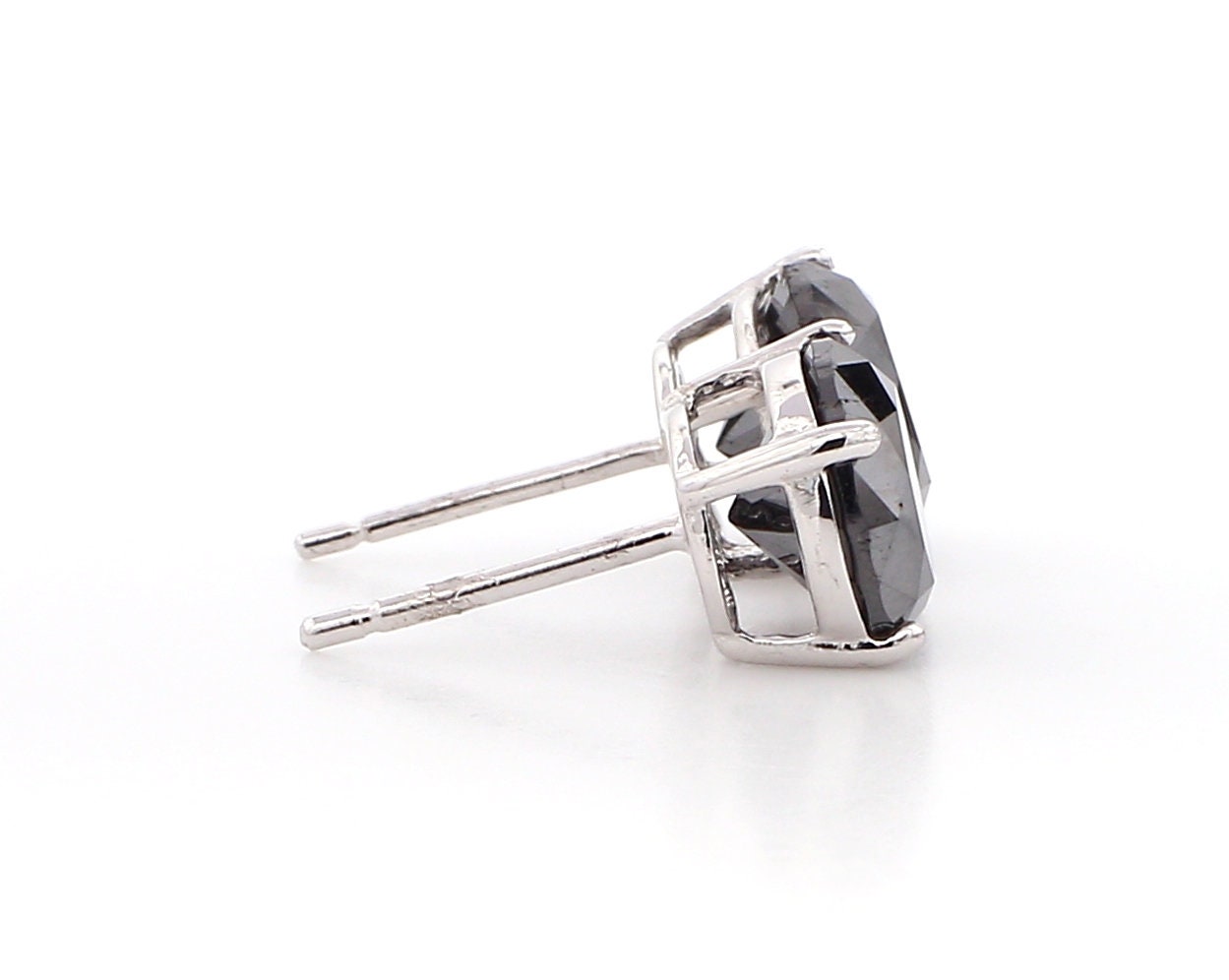 Black Diamond Earth Mine Diamonds Stud