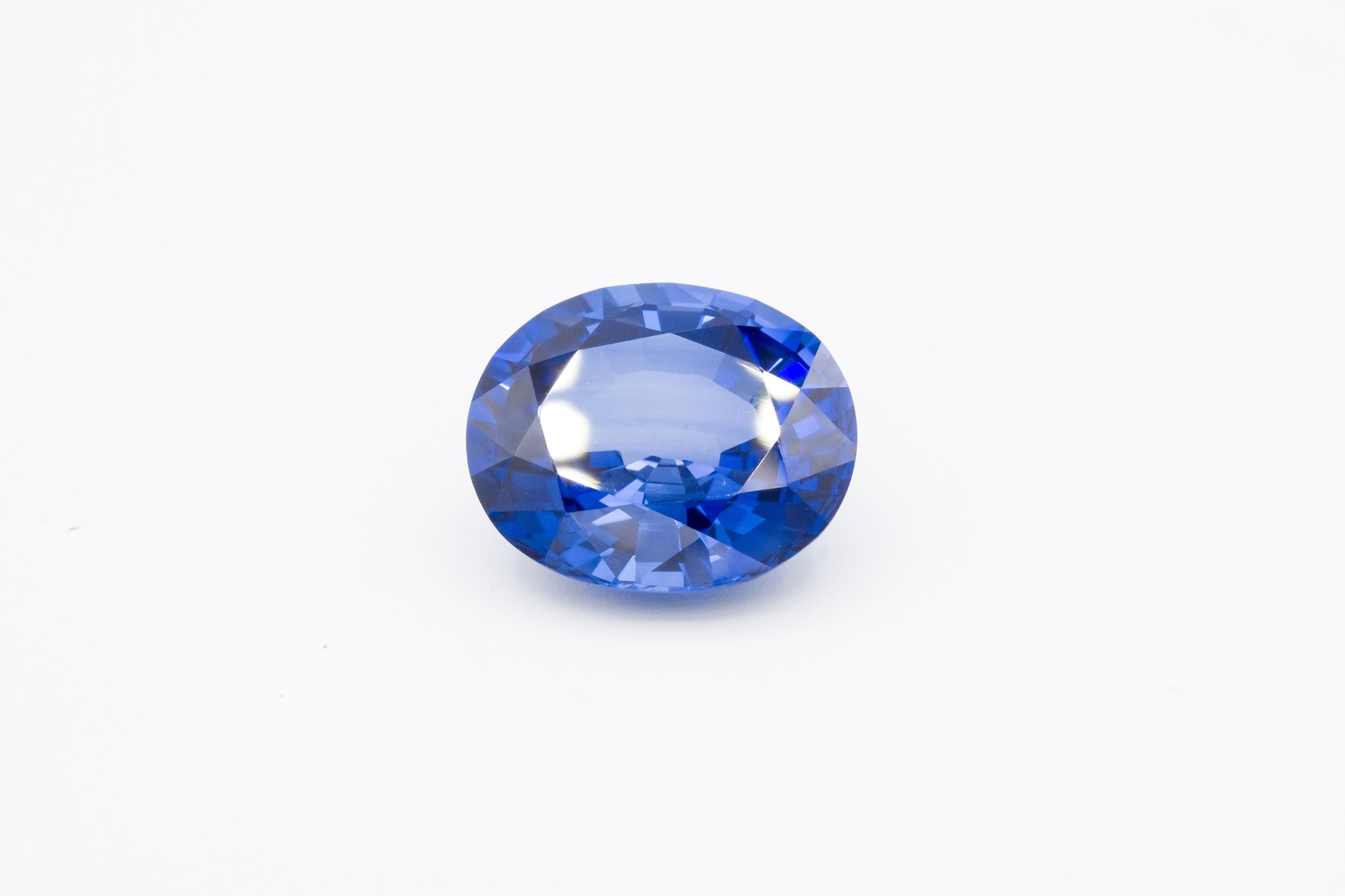 Brilliant Blue Lab-Grown Sapphire – Ethically Made Gemstone With GIA Certification